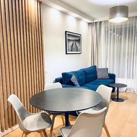 Apart111 Apartamenty - City Kołobrzeg Buitenkant foto